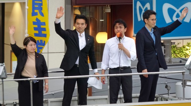 【東京】権力の追及も政策の提案も 上野で街頭演説