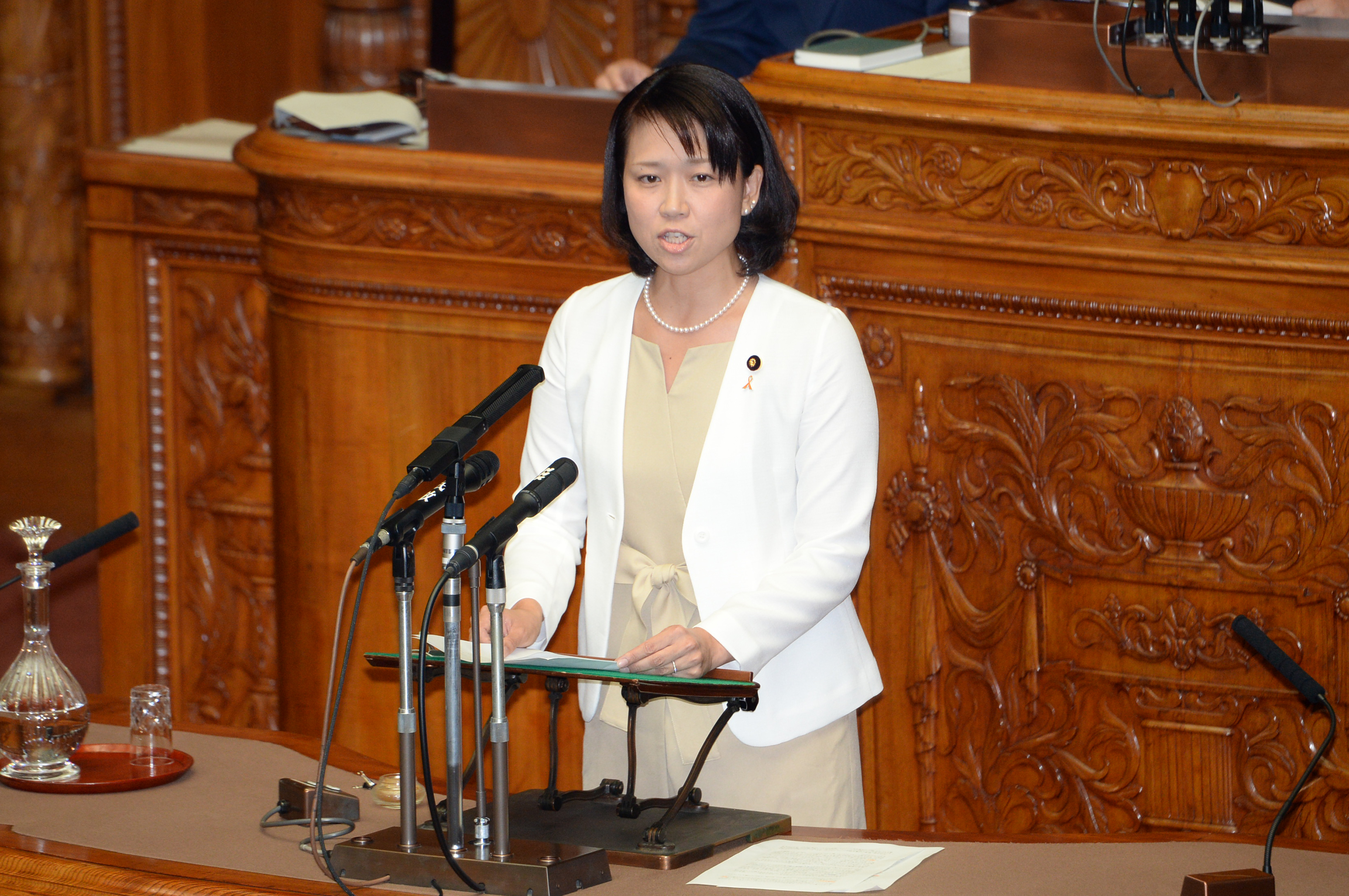 伊藤孝恵議員