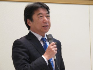 足立信也参議院議員(組織委員長)