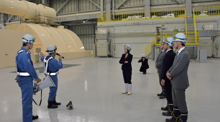 石狩新港発電所視察・玉木代表