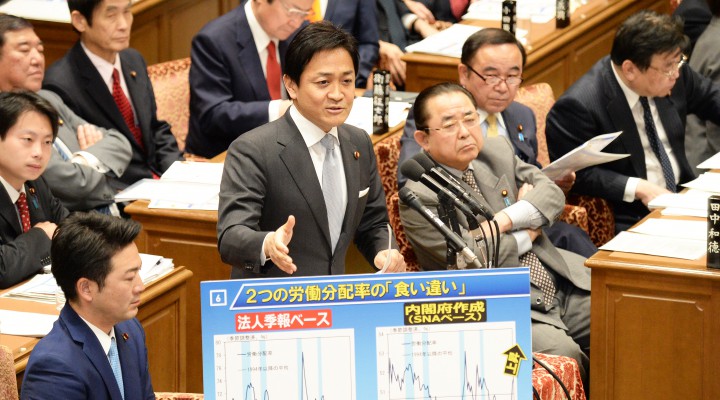 衆院予算委で総理らをただす玉木雄一郎代表