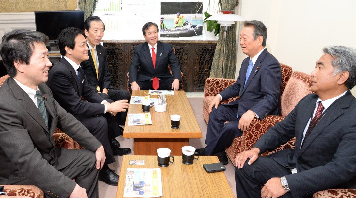 屋良朝博氏が玉木代表らを訪問