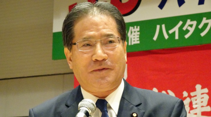 「ハイタクフォーラム2019総決起集会ライドシェア合法化阻止決起集会」であいさつする増子輝彦幹事長代行