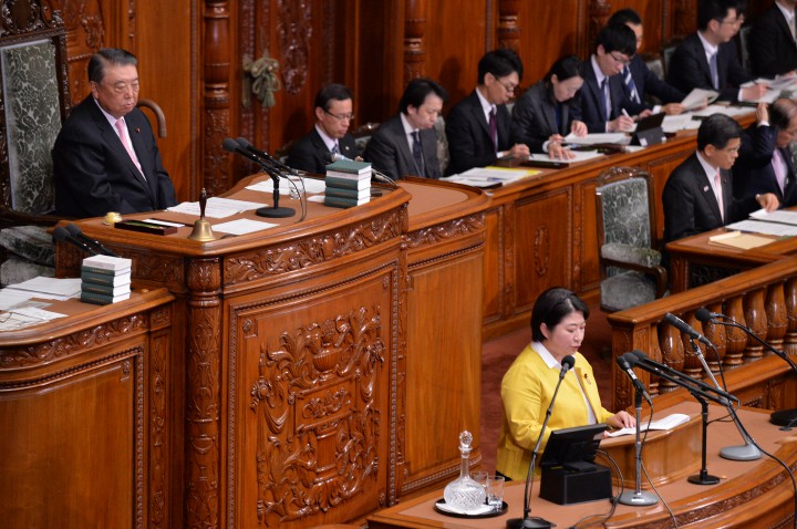 衆院本会議場の様子