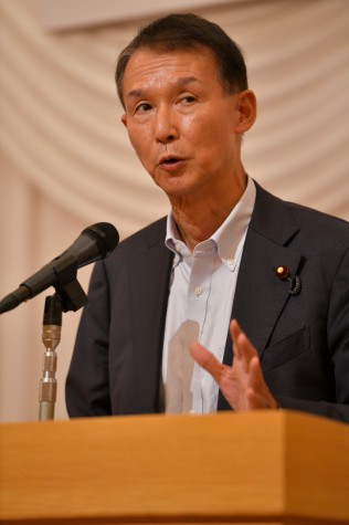 報告に立つ岸本選対委員長