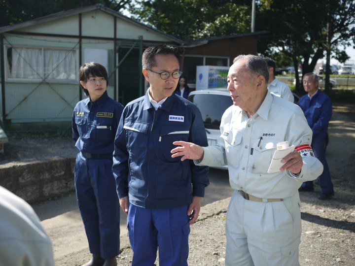 佐野市災害ゴミ仮集積場