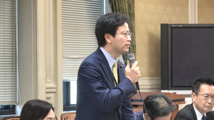 城井崇衆院議員