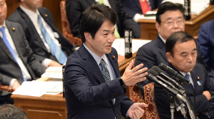 奥野総一郎議員　衆院予算委員会