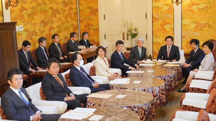 政府与野党連絡協議会