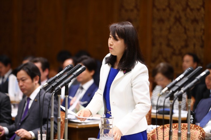 矢田わか子議員