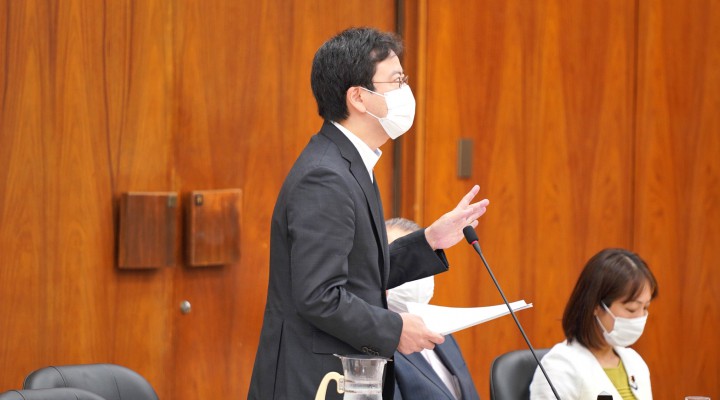 城井崇衆院議員